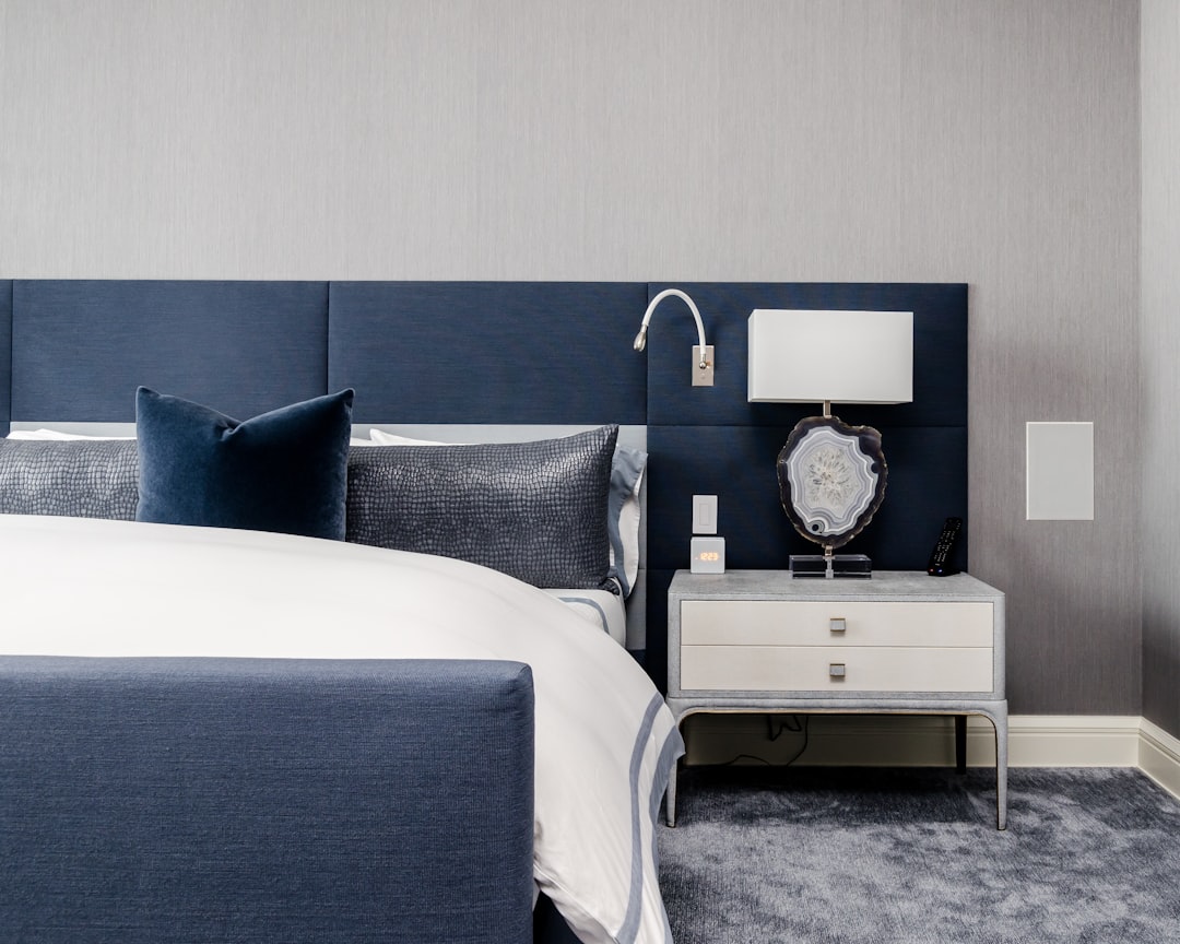De kunst van het minimalisme in slaapkamerdesign