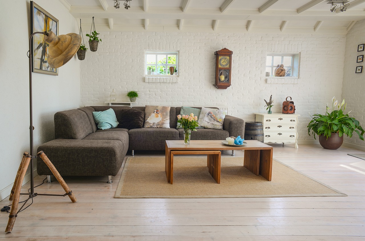 Oude meubels upcycled voor duurzaam interieurontwerp. Oude meubels upcycled voor duurzaam interieurontwerp.